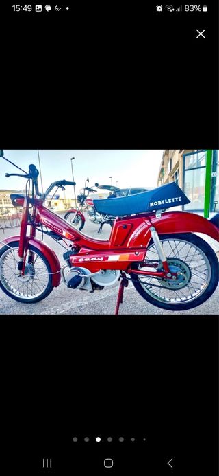 Mobylette Cady Roja com papeles