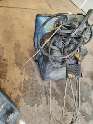 Máquina de soldar Stayer Defender 200 GE