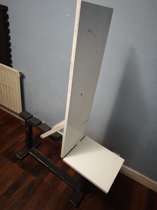 Banco de pesas artesanal