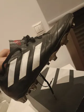 Botas de fútbol Adidas  Goletto VII niño. talla 38