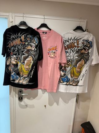 Camisetas con estampado Clunk! Con tallas