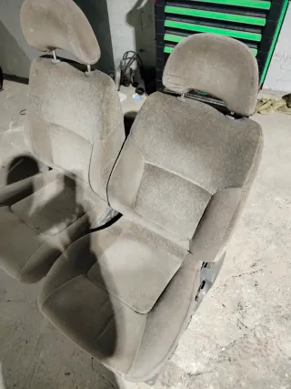 Asientos Delanteros Nissan Patrol GR Y61 Corto