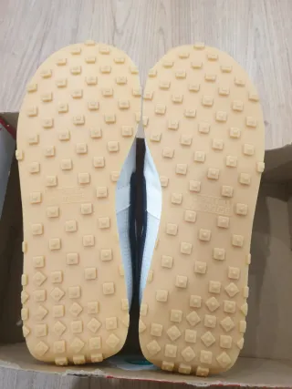 Zapatillas Nike Mujer Blancas y Negras