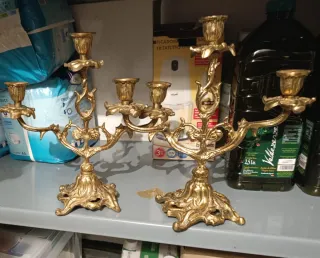 2 Candelabros Dorados Vintage