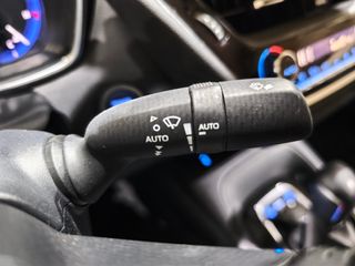 Toyota Corolla Sedán Híbrido Automático