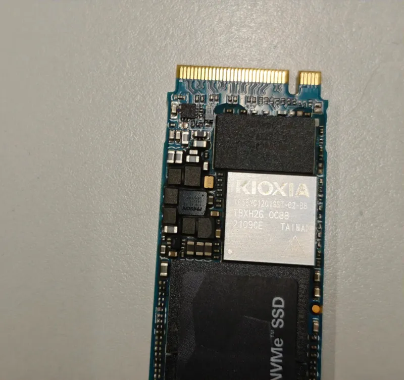 SSD M.2 Kioxia NVMe de 2TB como nuevo afbeelding 2