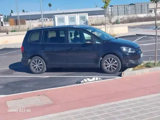 Volkswagen Touran 2011