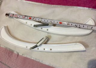 Salva cuchillas patines sobre hielo