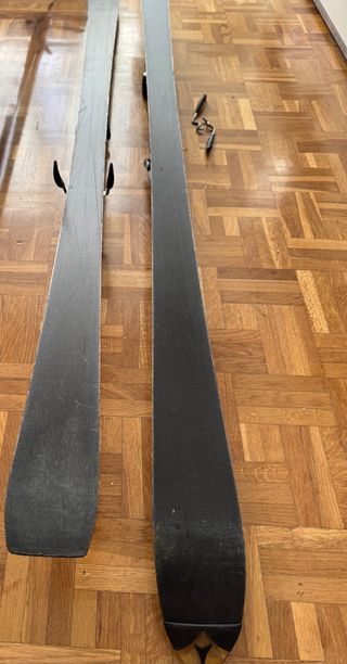 Esquís ATOMIC Beta 9.18