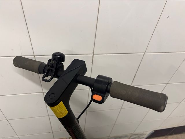 Patinete Eléctrico Xiaomi Essential