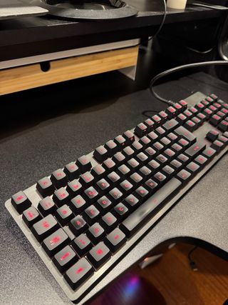 Teclado mecánico Logitech G413 Carbon