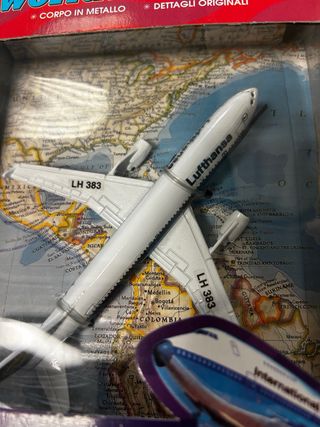 4  World Airliners Modelli Aerei