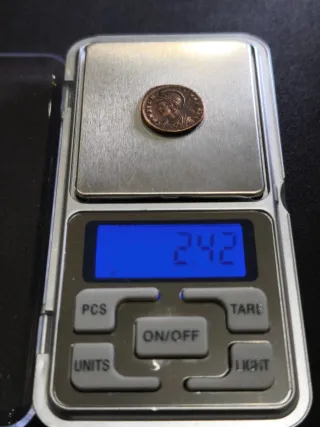 Moneda Romana Conmemorativa Constantinópolis