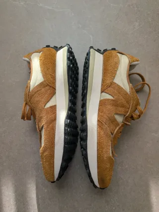 Zapatillas New Balance 327 Beige/Marrón T43