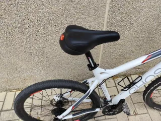 Bicicleta Ghost Edition 3000