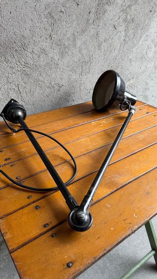 Lampada da tavolo industriale nera Vintage anni 70