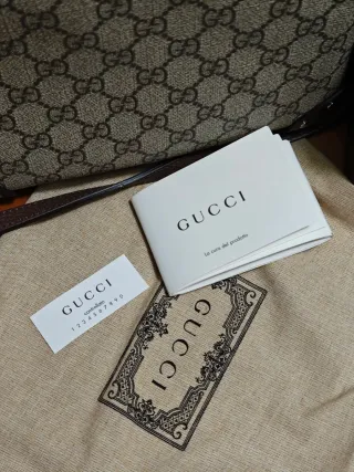 Tracolla Gucci Square Media GG Supreme