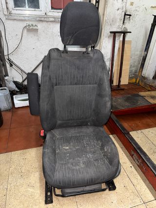 Asiento conductor Peugeot 5008 (2010)