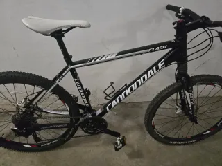 Bicicleta Cannondale Flash 3 aluminio