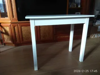 Mesa blanca Ikea madera