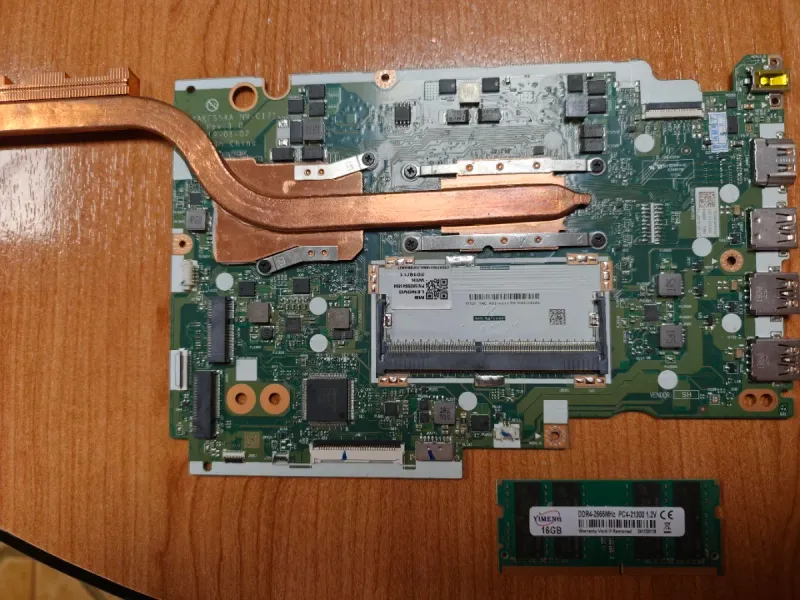Placa base Lenovo S145 NM-C171 A9-9425 + 16GB RAM afbeelding 2