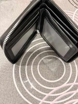 Lote 3 Accesorios: 2 par de Guantes y Cartera