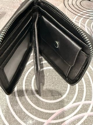 Lote 3 Accesorios: 2 par de Guantes y Cartera