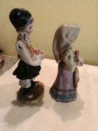 Statuine vintage coppia