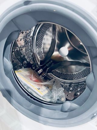 200.Lavadora Lg 9 kilos Smart Thinq NUEVA TARA