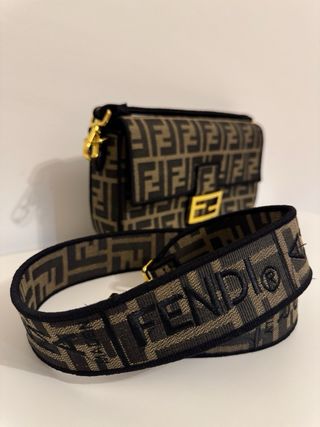 Bolso Fendi Baguette Tamaño mediano borsa jacquard