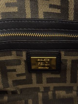 Bolso Fendi Baguette Tamaño mediano borsa jacquard