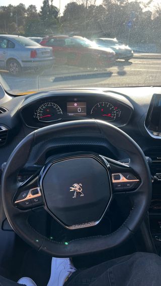 Peugeot 208 *NO PURETECH* ✅