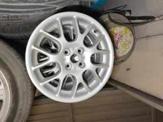 Llantas 4 tornillos 6.5jx16 ch et 45