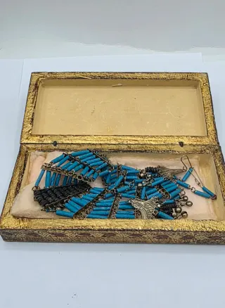 Set Etnico Collana Pettorale e Orecchini