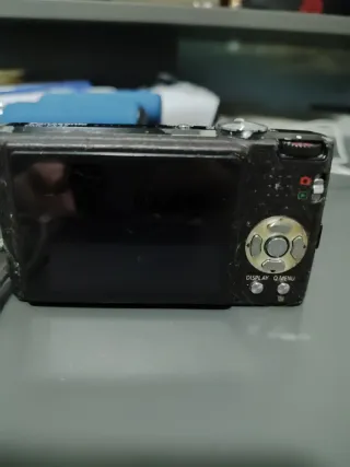 Fotocamere digitali Canon e Panasonic