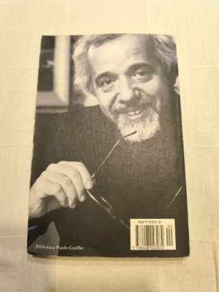 Paulo Coelho - A orillas del río piedra