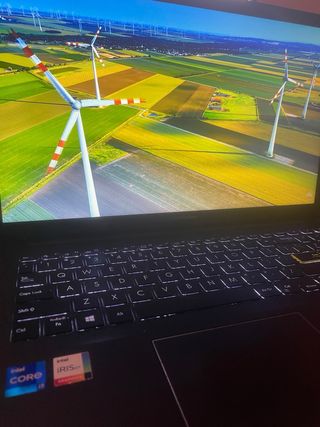 Portátil ASUS VivoBook 15 i7 16GB RAM 1TB SSD