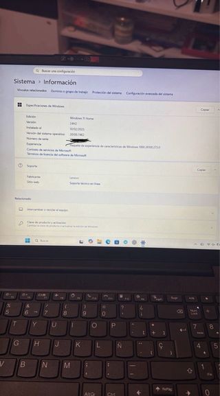 Portátil Lenovo Negro