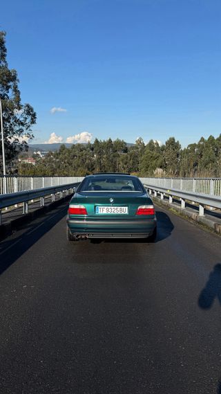 BMW e36 325i