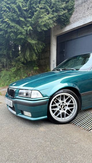 BMW e36 325i