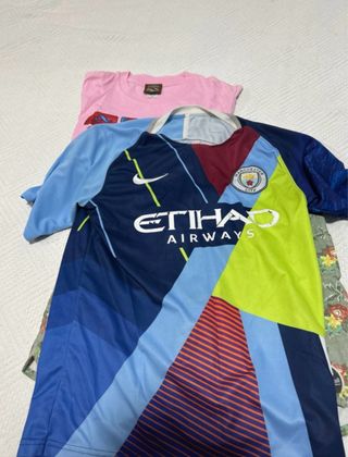 Lote Verano: Camiseta, Camiseta Fútbol y Bañador
