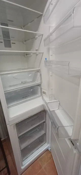 Nevera Indesit Blanca