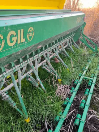 Sembradora cereal GIL