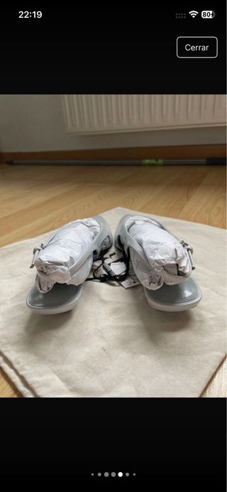 Zapato bailarina destalonada punta Zara