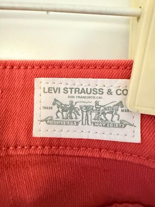 Pantalones Levi's Rojos Talla 24