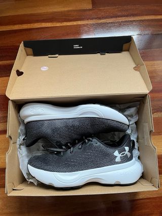 Zapatillas Under Armour Negras Modelo Infinite