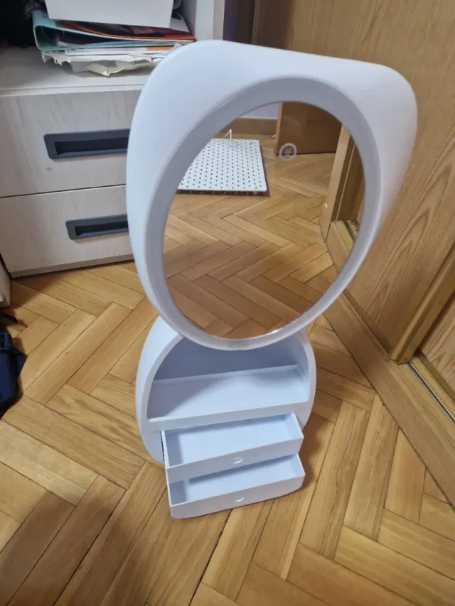 Espejo y joyero decorativo con luz ovalado blanco