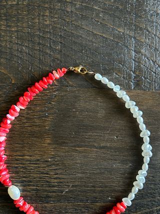 Collana fatta a mano perline corallo e perline