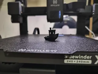 Artillery X3 Pro con extras. Lista para imprimir