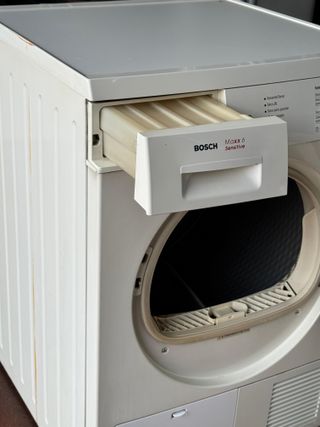 SECADORA BOSCH DE CONDENSACIÓN DE 8 KILOS
